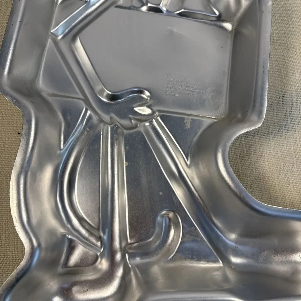 Vintage Pink Panther 1977 Wilton 502-4548 Aluminum Cake Pan Mold 16